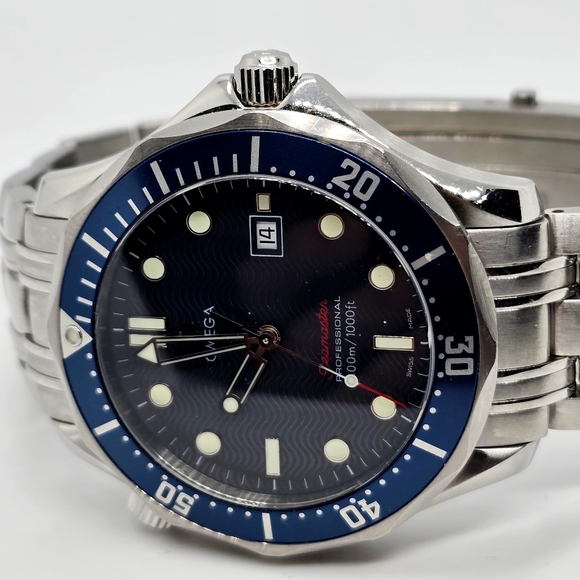 👑 OMEGA 👑 Seamaster Professional (Bond) Watch - Picture 3 of 7